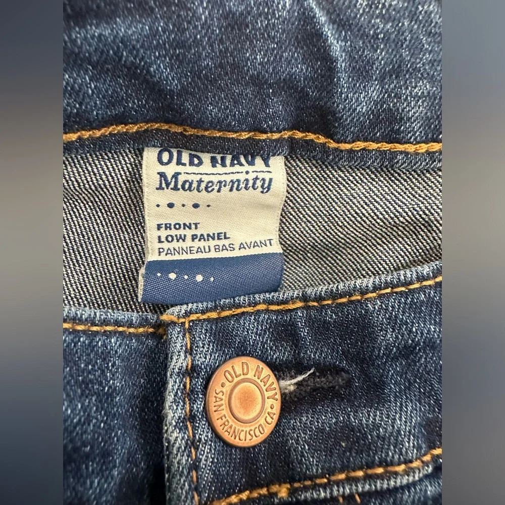 Maternity Old Navy Jean Shorts - Picture 2 of 4